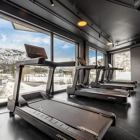 Charming New Ski-in-ski-out In