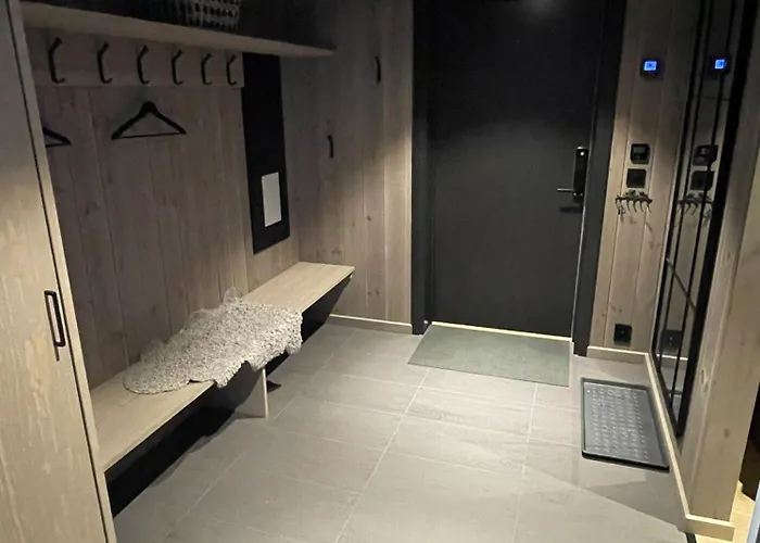 Appartement Charming New Ski-in-ski-out In